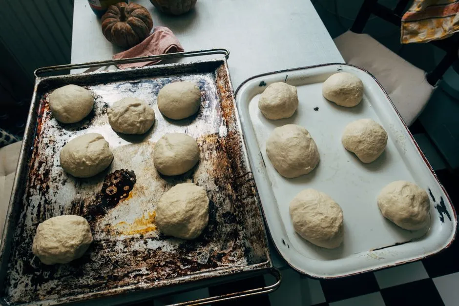 Neapolitan-Style Pizza Dough for a Home Oven